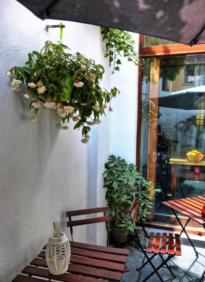 Hostel Lybeer Private Rooms Just For Two! 布鲁日 外观 照片